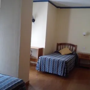 Pey Hotel Sort